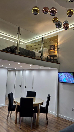 Food & Drinks, Planet Holiday Apartments, Budapesti