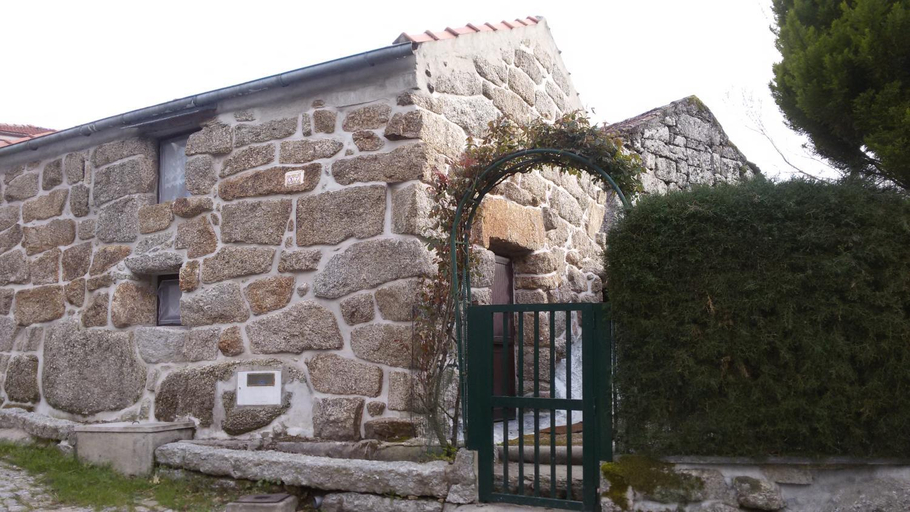 Exterior & Views 1, Carneiro Country Houses Casa das Batatas, Amarante