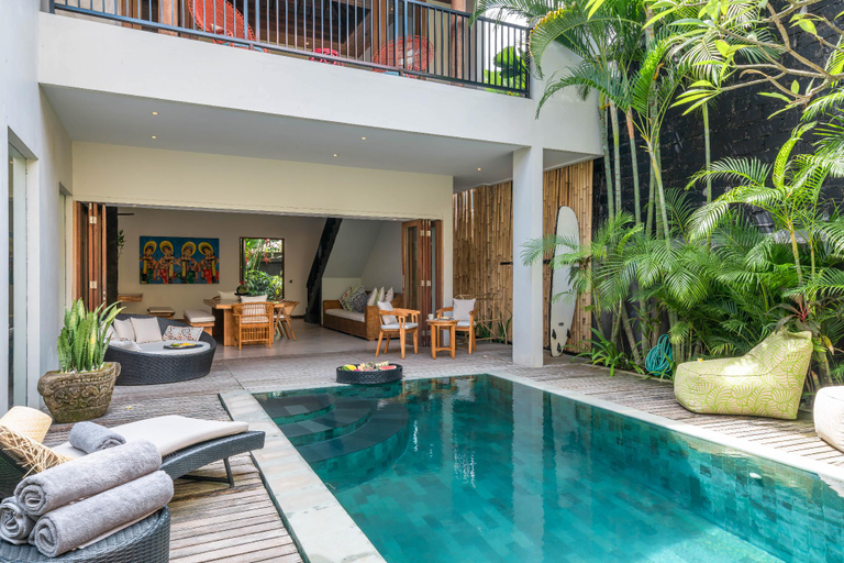 Sport & Beauty 2, Unique & Lush 3BR Pool Villa nearby Canggu Beach, Badung
