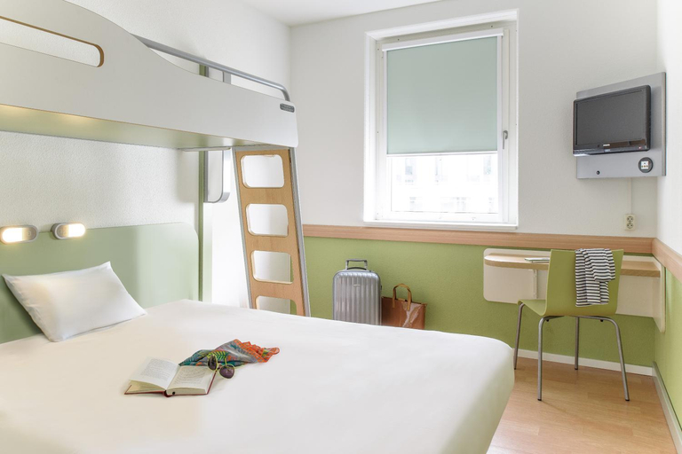 Bedroom 6
