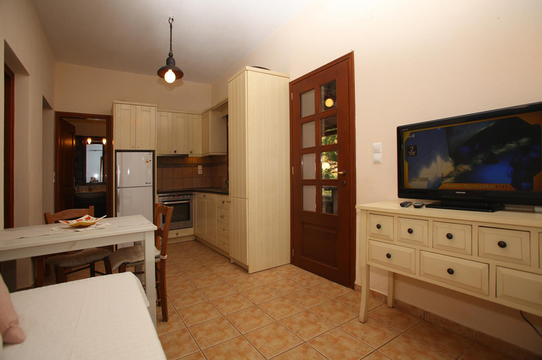 Others 5, Ktima Kehrioti, Thessaly