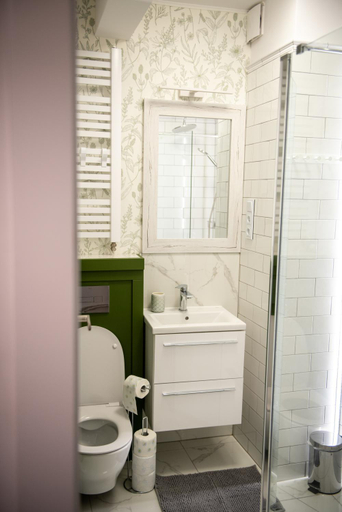 Bathroom 2, Pensjonat Kaja, Krosno