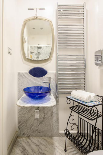 Others 5, B&B Anturium, Rome
