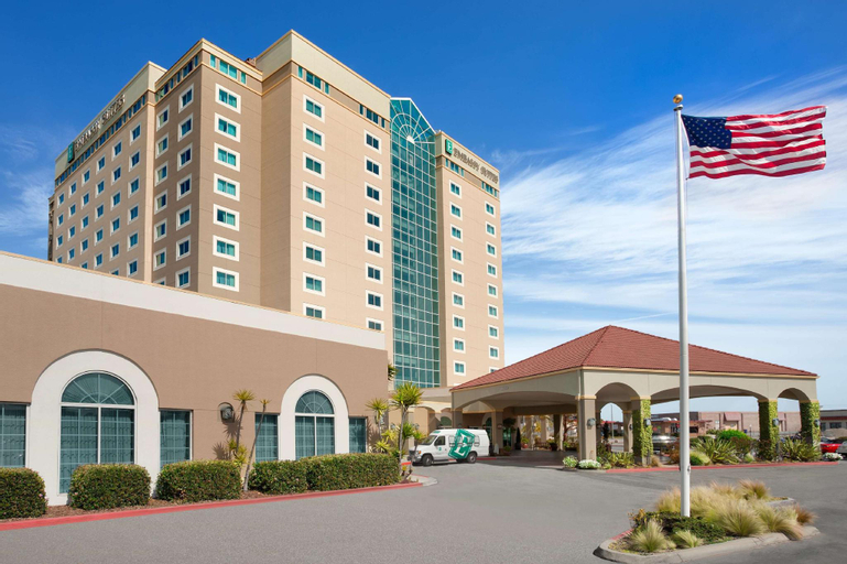 Embassy Suites by Hilton Monterey Bay Seaside, Monterey