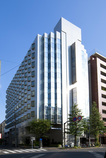 Exterior 1