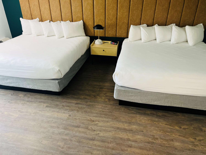 Bedroom 28