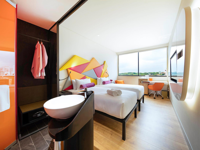 Bedroom 13
