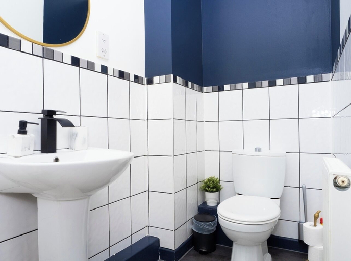 Bathroom 3, Ramsgate boutique, Kent