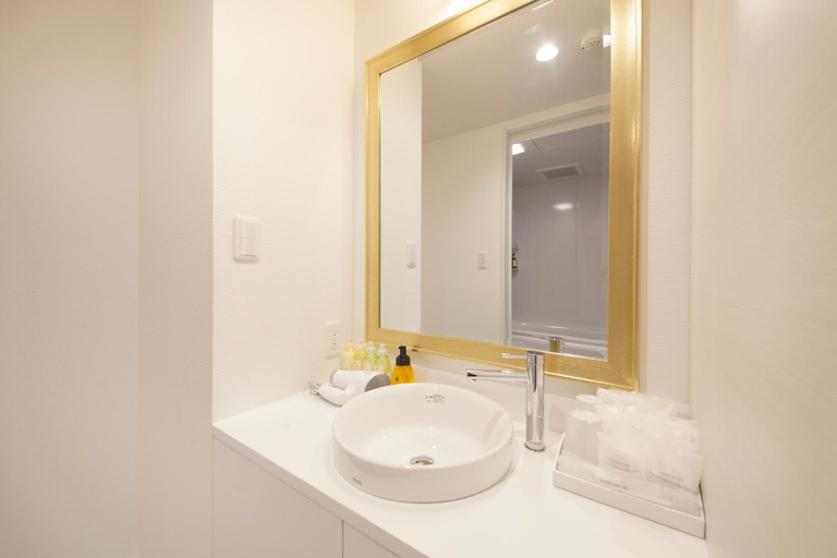 Bathroom 5