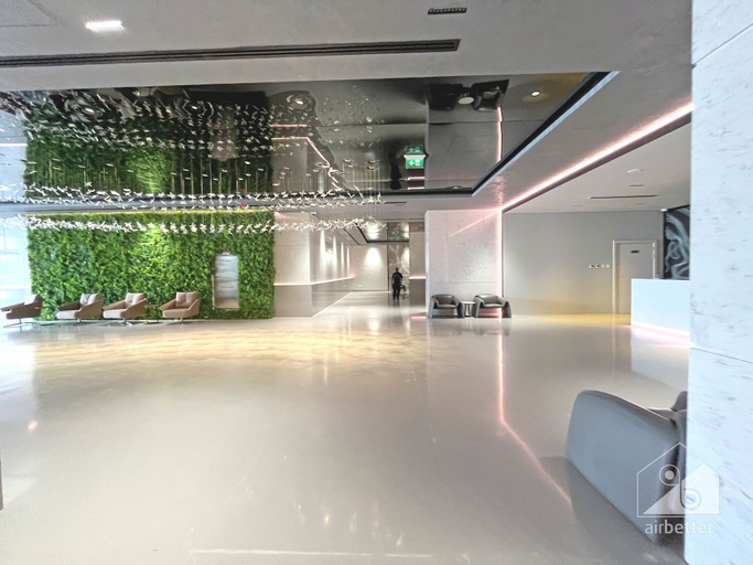 Sport & Beauty 4, Luxury 1B With Balcony in Blue Wave Tower Dubai, Dubai