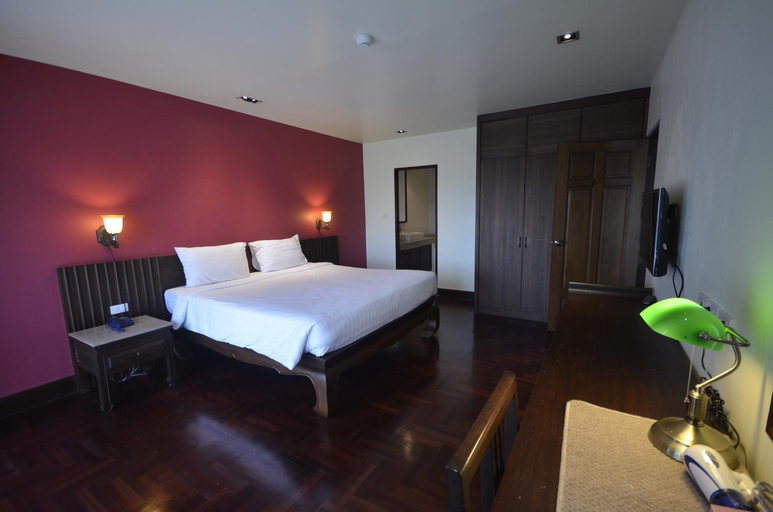 Bedroom 5