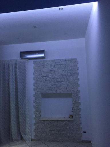 5, Salinis Apartments, Barletta-Andria-Trani