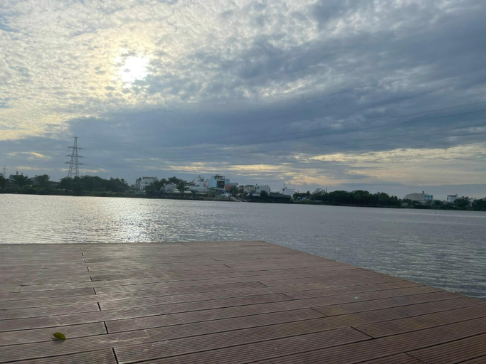 5, TROPICAL HOUSE RIVERSIDE RETREAT, Thuận An