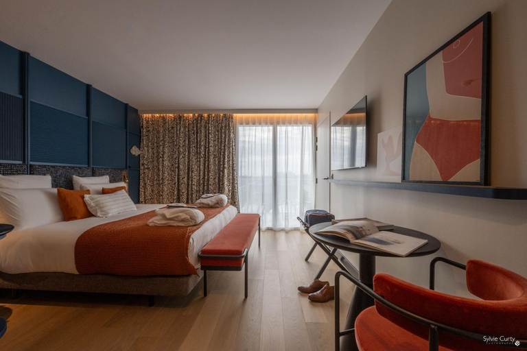 Bedroom 3, Hotel Mercure La Rochelle Vieux-Port, Charente-Maritime