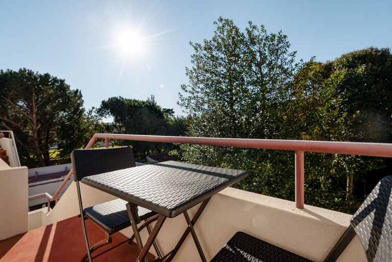 Others 4, Acm034 Bombarda Homes, Spacious 1BR w/ Balcony, Porto