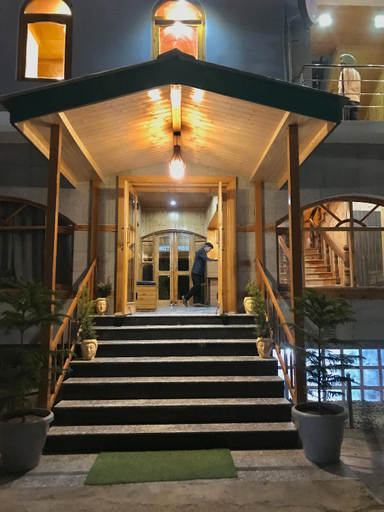 Public Area 2, The Avenue Hotel , Manali ( River Side Hotel ), Kullu
