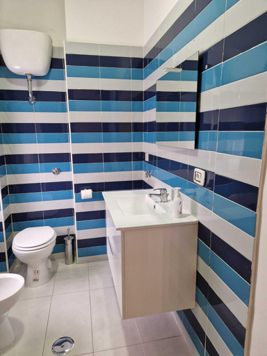 Bathroom 2, B&B Pompeii Living Dream, Napoli