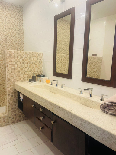 Bathroom, Casa Ellysian