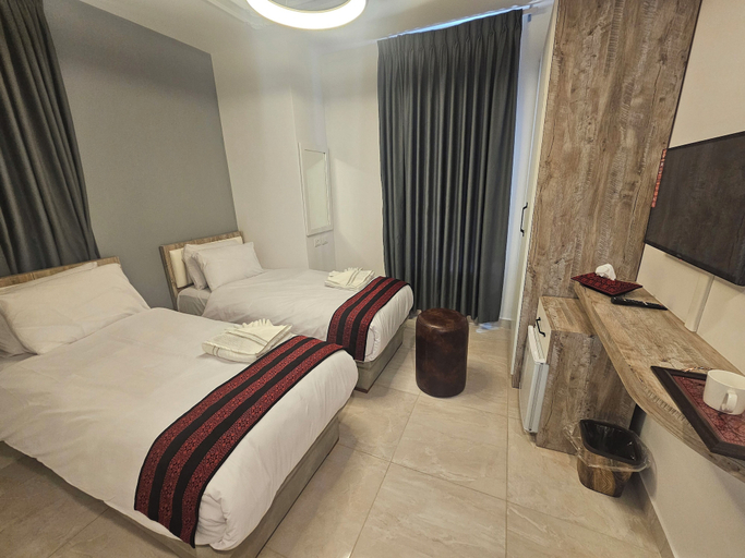 Bedroom 2, Dar Al-Ezz Hotel - Bethlehem, Bethlehem