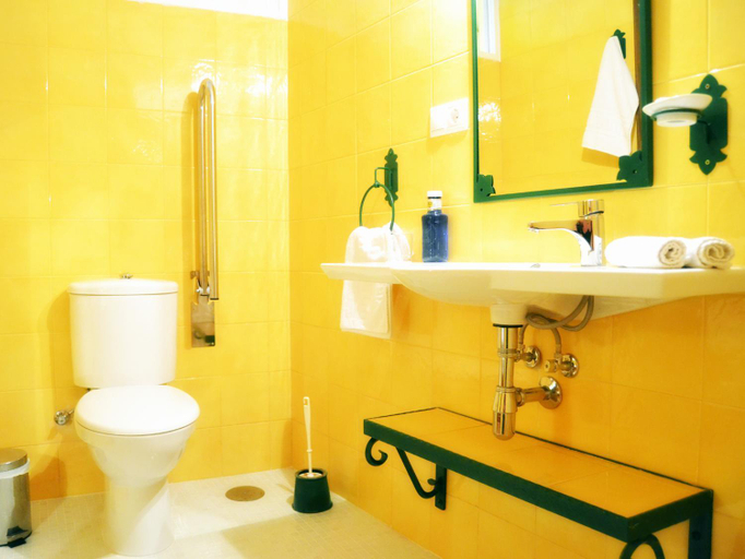 Bathroom, La Posada de Quijada, Granada