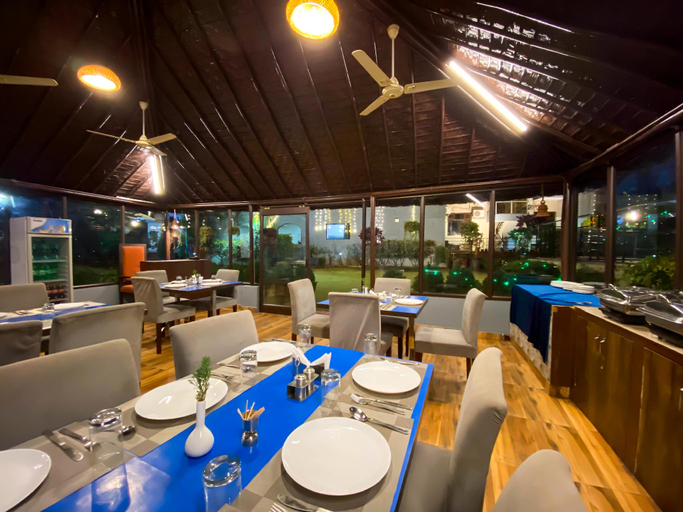 Food & Drinks 4, Shelton Blu Resort , Nainital