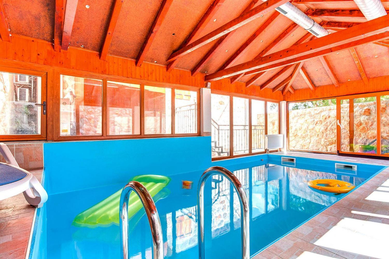 Sport & Beauty 2, Villa in Starigrad near Paklenica National Park, Starigrad