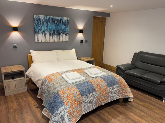 Bedroom 3, Chogan City Stays, Coventry