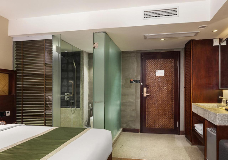 Bedroom 13