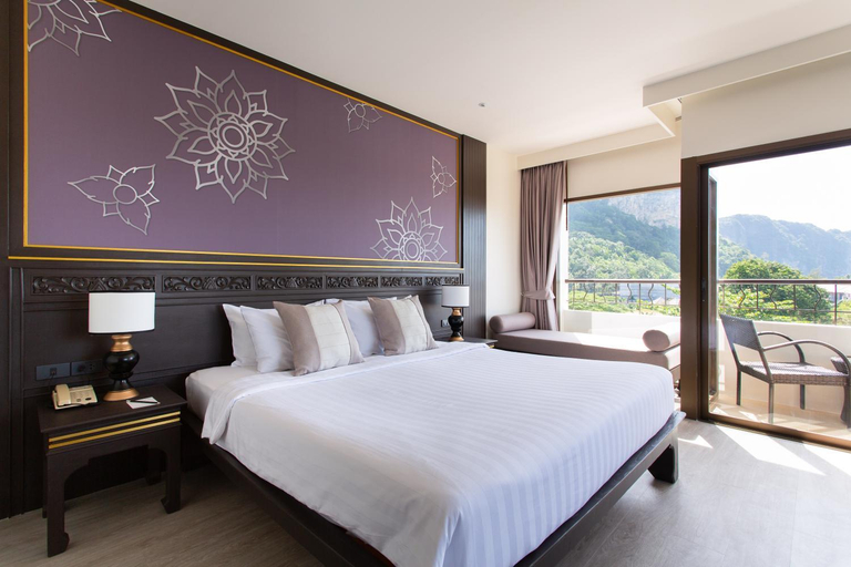 Bedroom 13