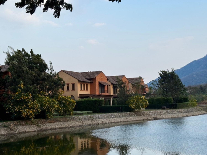 Toscana Pool Villa Khao Yai, Pak Chong