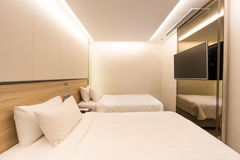 Bedroom 11