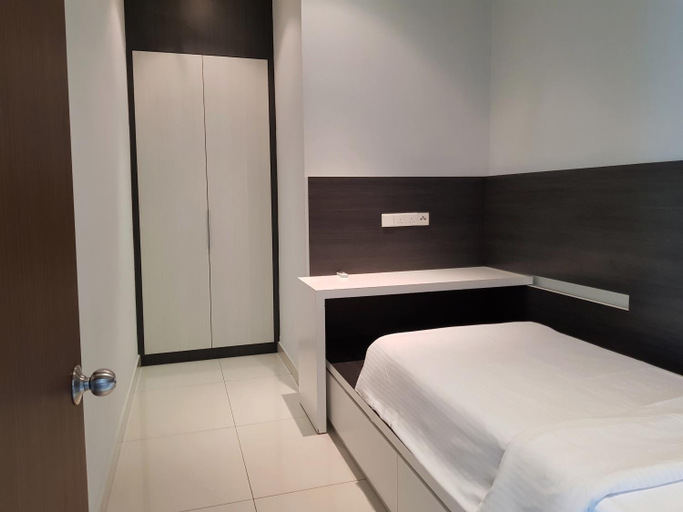 Bedroom 11