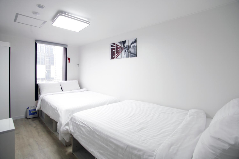 Bedroom 6