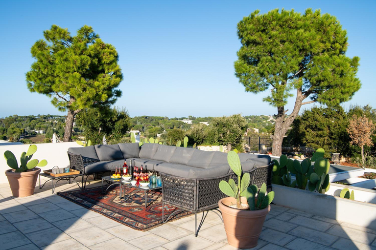 Others 4, Trulli Clematis with Pool, Brindisi