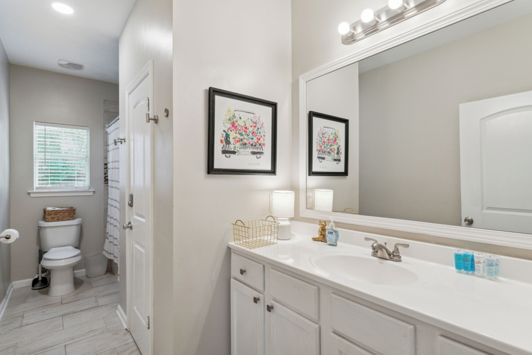 Bathroom 3, Casa Azul Memphis Midtown Cooper Young, Shelby