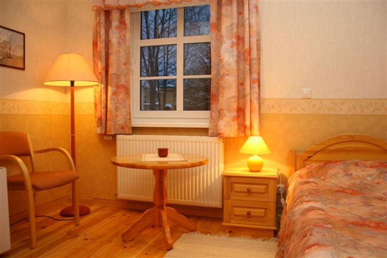 Bedroom 2, Villa Johanna Guesthouse, Pärnu