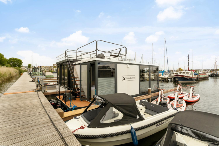 Surrounding environment 4, Cosy tiny houseboats near beach and restaurants by Weltevreden Experience, Zeewolde