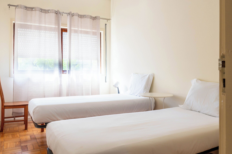 Bedroom 2, Marino · 3bed apt Close to Casa da Musica, Porto