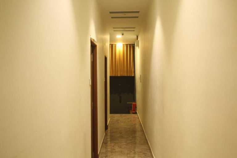 Others 4, Hotel Siddharth Residency-Near NESCO, Mumbai Suburban