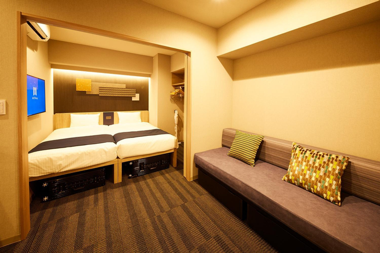 Bedroom 21