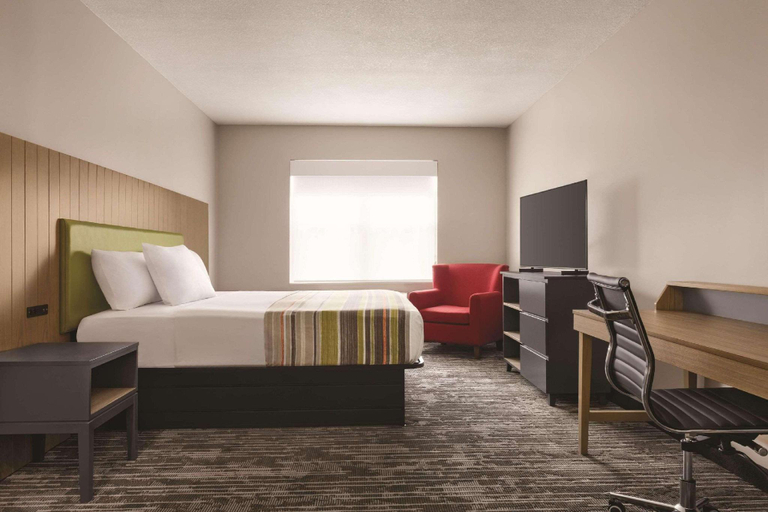 Bedroom 12