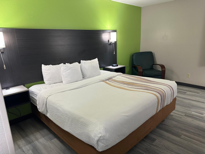 Bedroom 6