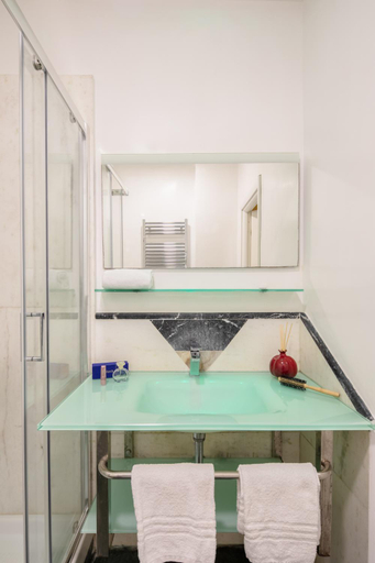 Others 4, B&B Anturium, Rome