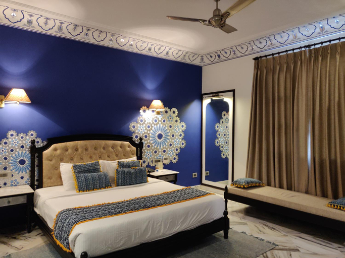 Bedroom 13