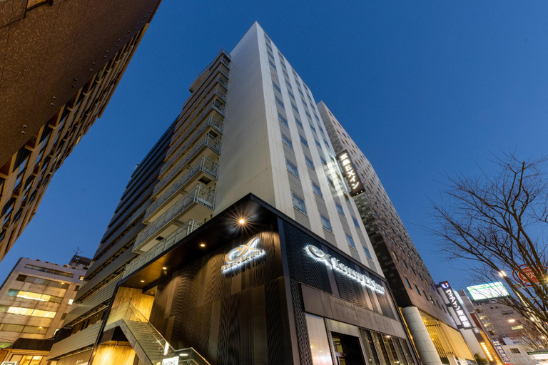 Exterior 9