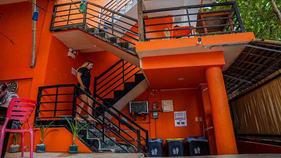 Exterior & Views 2, CHILL OUT HOSTEL BORACAY, Malay