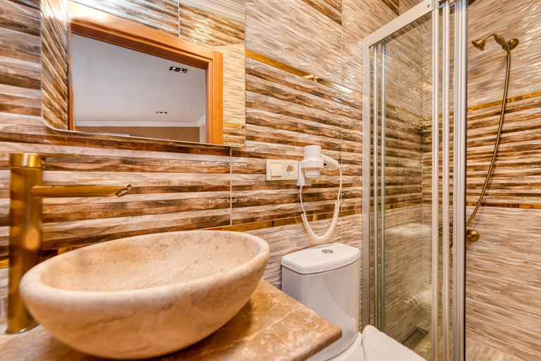 Bathroom 5, Brown 2 Mansion Oldcity, Fatih