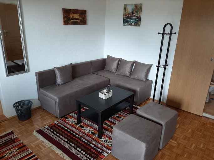 Others 5, Guesthouse Hill, Istočno Sarajevo