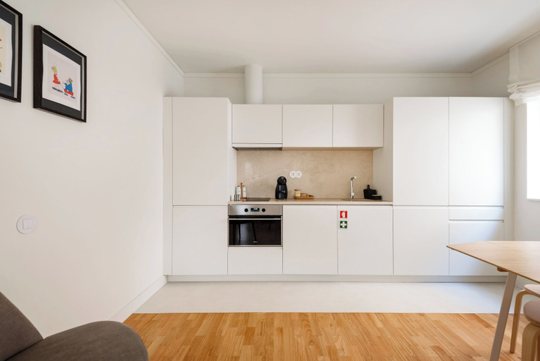Others 4, Acm014 Spacious 2BR Duplex in the Ground Floor, Porto