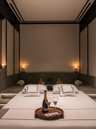 Bedroom 3, Esplanade Boutique Hotel, Salerno
